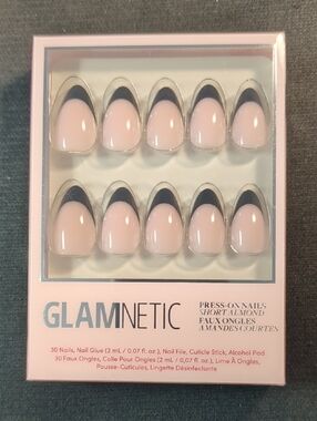 Glamnetic Caviar Short Almond Press-On Nails in Pink with Black French Tip